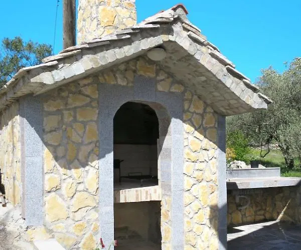 Filip Jakov-2 By Interhome Vinišće